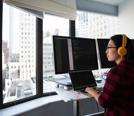Custom Software Development – Does Your Business Need It ? Software Development