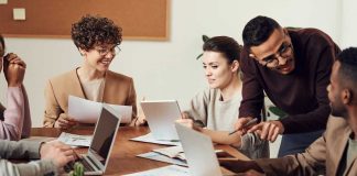 Ways To Build A Green Office With Technology Green Office With Technology