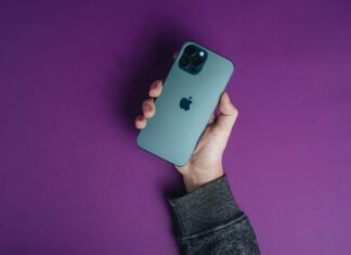 Top 10 Trending Phones of March 2021 In USA iPhone 12 phone