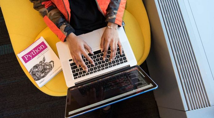 4 Best Communication Apps for Coders Communication Apps