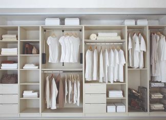 Simplify Your Wardrobe and Look Stylish with These Essentials Simplify Your Wardrobe