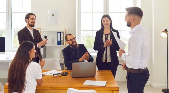 Acknowledging a Job Well Done: Employee Appreciation Gifts Employee Appreciation Gifts