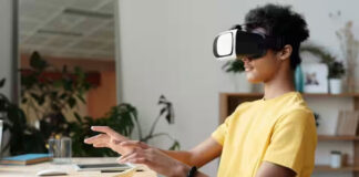 Student Trends in Technology: Artificial Intelligence, Virtual Reality, and Blockchain Student Trends in Technology