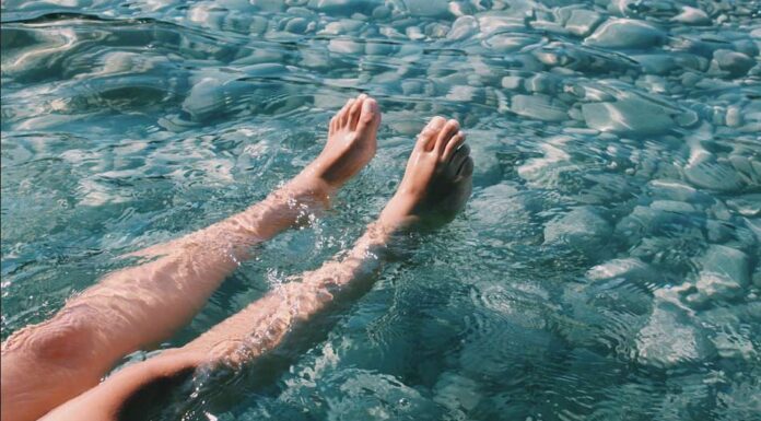 Can Men Sell Feet Pics for Making Money in 2023-2024? Sell Feet Pics